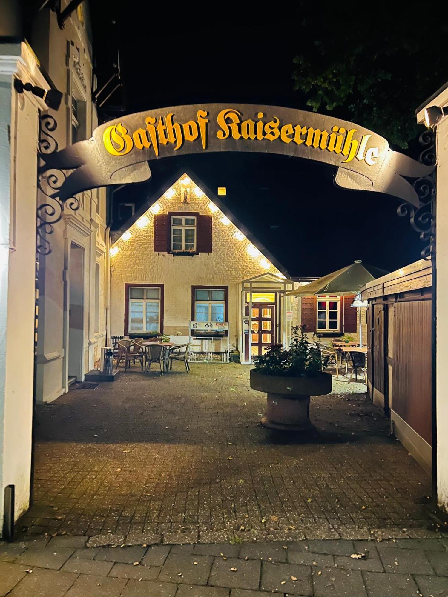 Historischer Gasthof Kaisermuehle - Hotel & Restaurant Viersen Zentrum Екстериор снимка